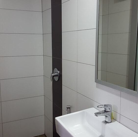 Fotos del hotel River View Inn Nusa Bestari Skudai:  7