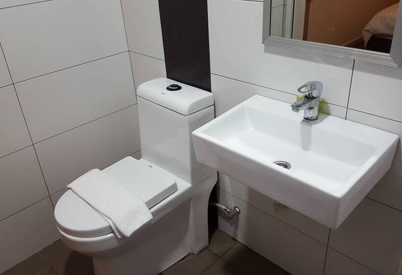 Fotos del hotel River View Inn Nusa Bestari Skudai:  25