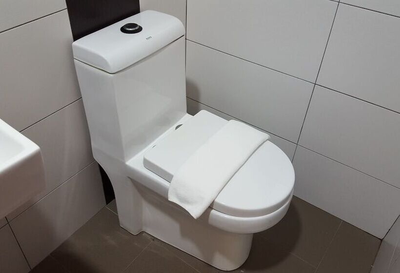 Fotos del hotel River View Inn Nusa Bestari Skudai:  24