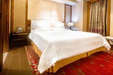 هتل Winford Resort And Casino Manila