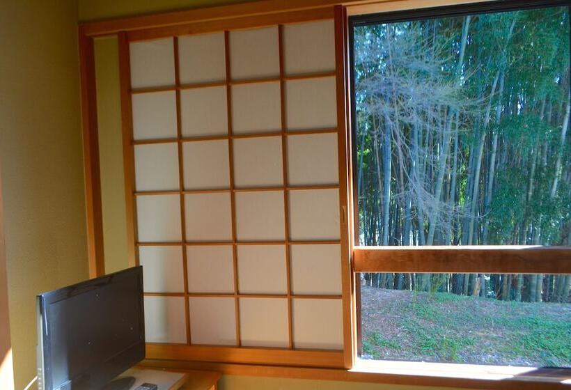 Inuyama International Youth Hostel