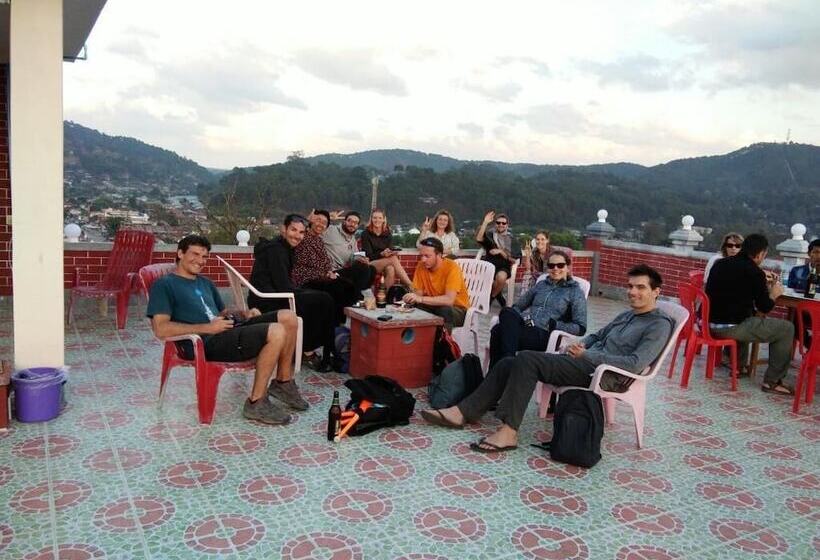 پانسیون Golden Kalaw Inn