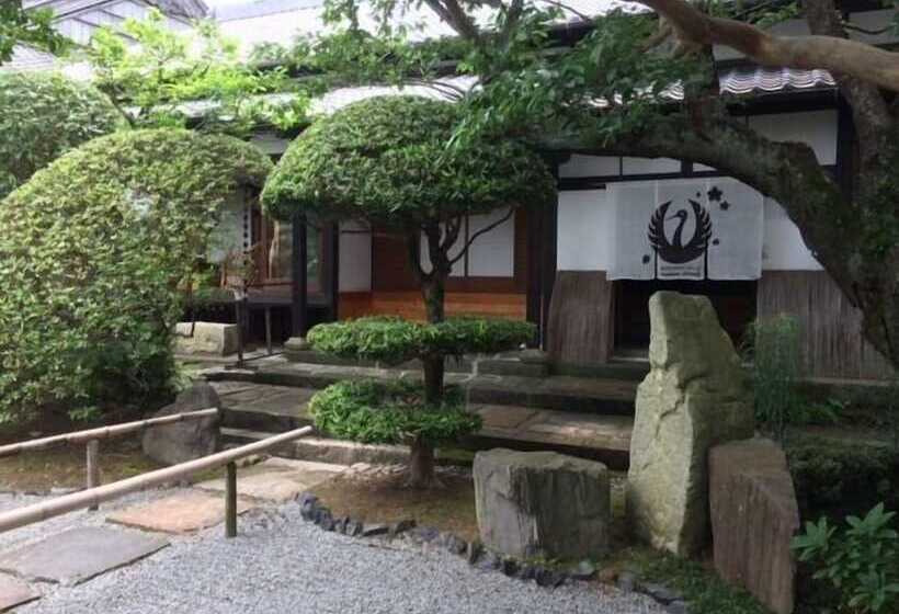 پانسیون Temple Stay Tsushima Seizanji