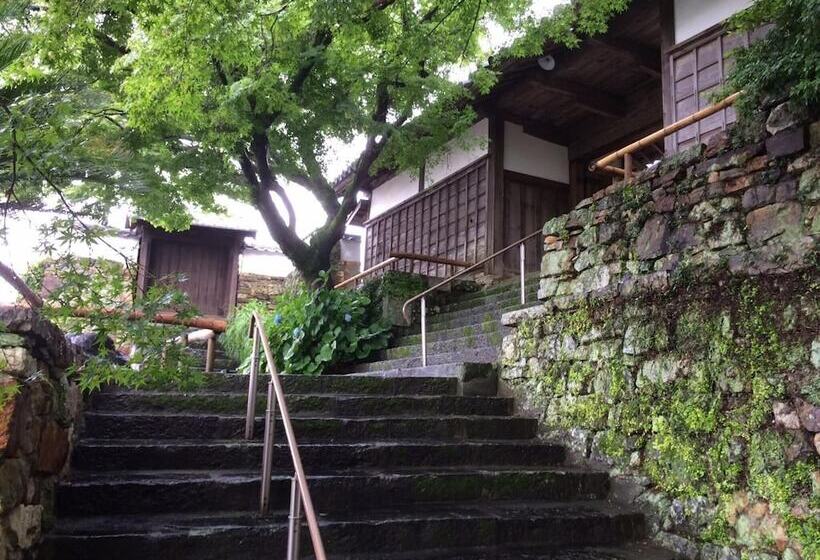 پانسیون Temple Stay Tsushima Seizanji