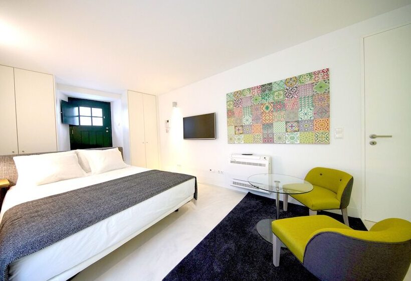 Alma Moura Residences