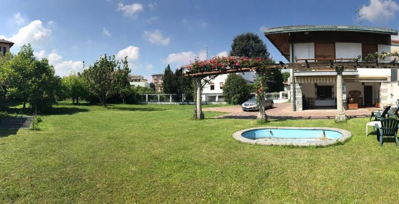 تختخواب و صبحانه Bella Vita Guesthouse  Parcheggio Privato Interno