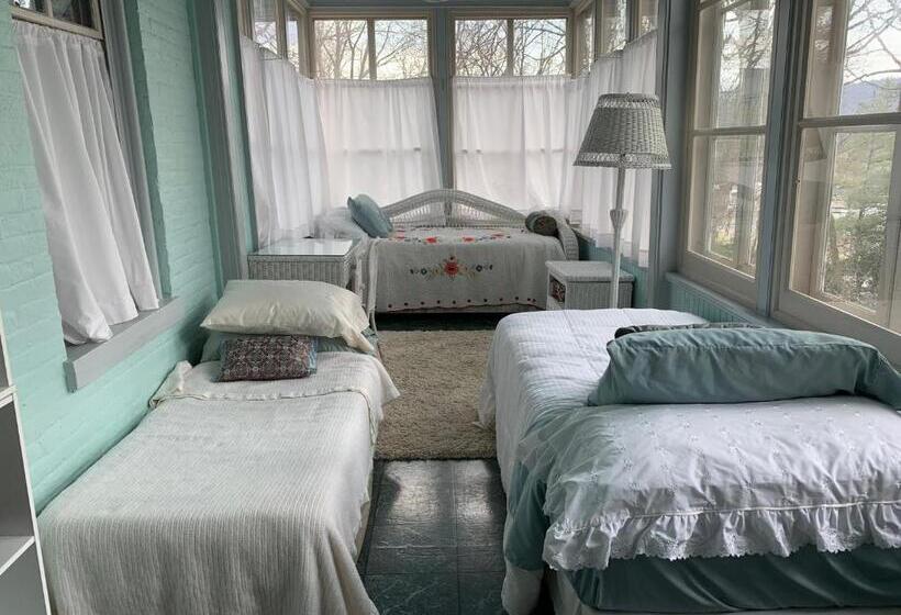 ベッドアンドブレックファースト Susquehanna Manor Inn