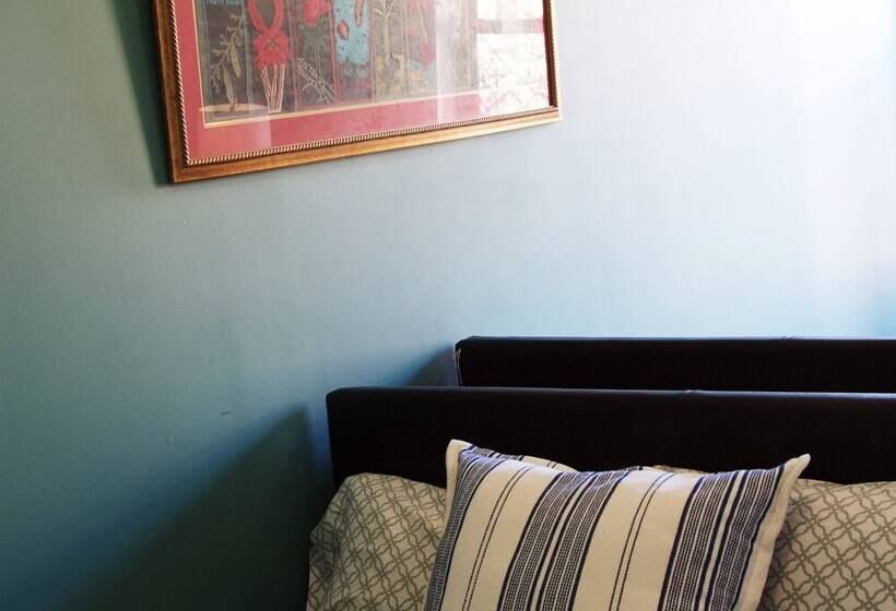 تختخواب و صبحانه The Melva Inn Harlem