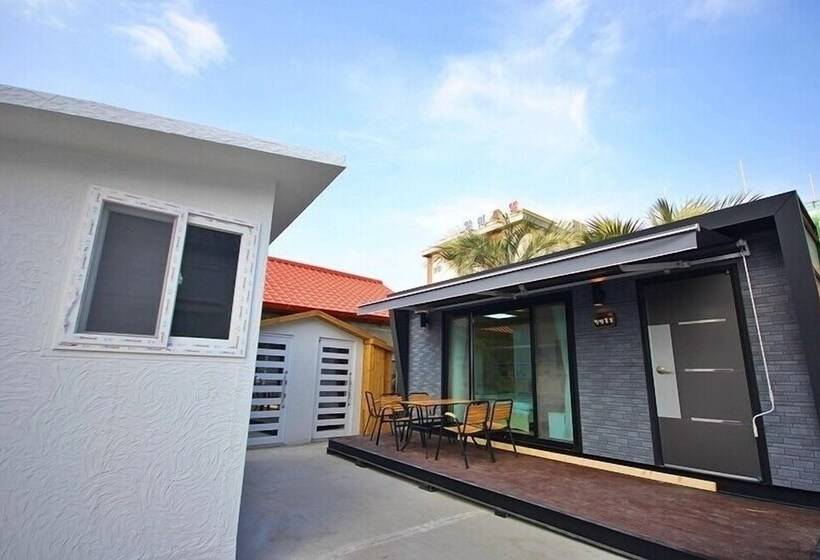 Ed Pension Jeju