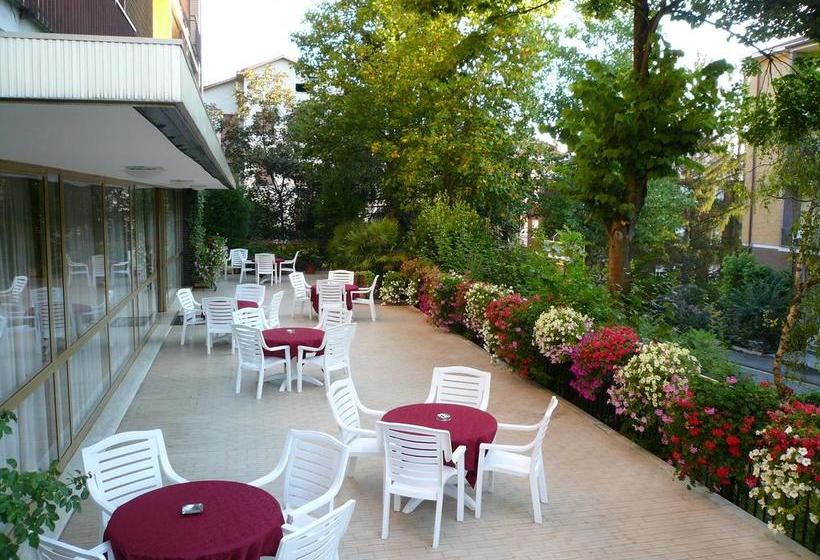 هتل Albergo Ariston