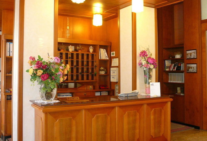 هتل Albergo Ariston