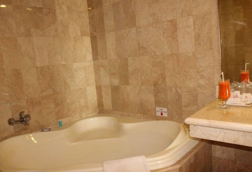 هتل Citra Inn International