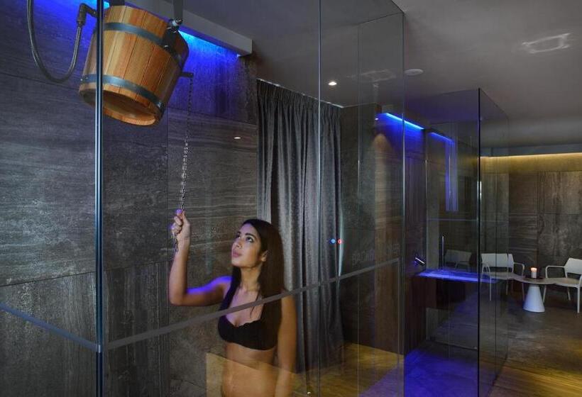 Embassy Hotel & Spa