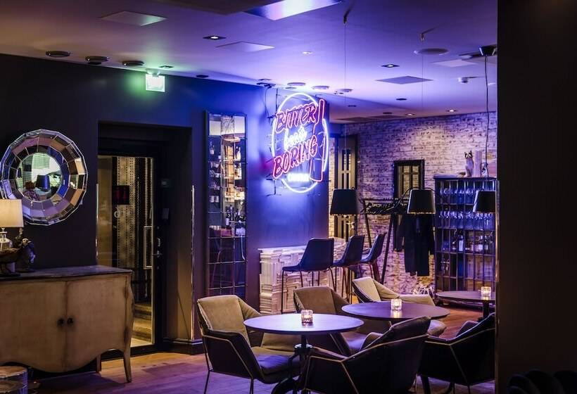 Fotos del hotel Hotel F6:  57