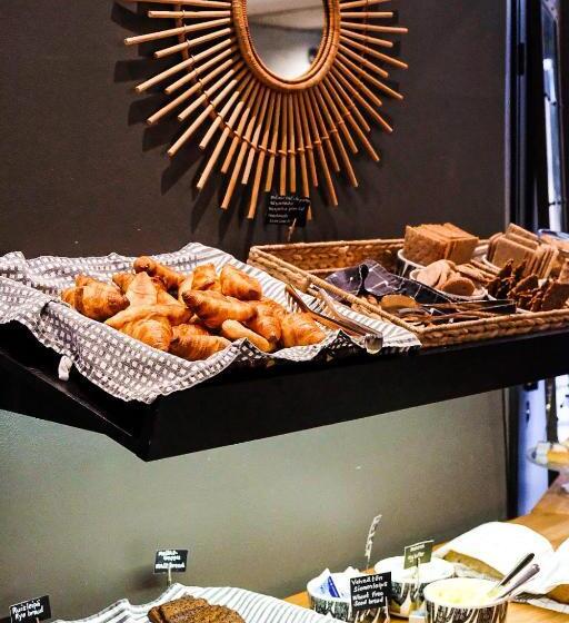 Fotos del hotel Hotel F6:  39