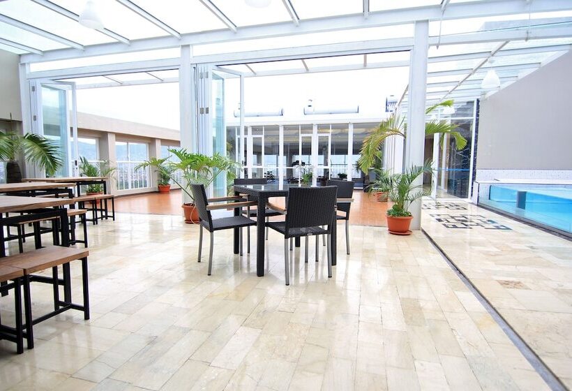 Fotos del hotel Grand Tebu:  22