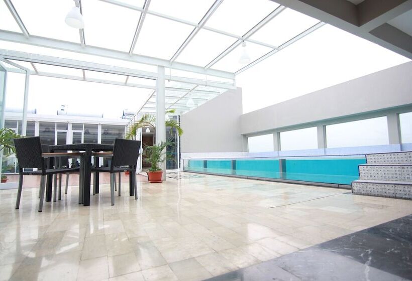 Fotos del hotel Grand Tebu:  27