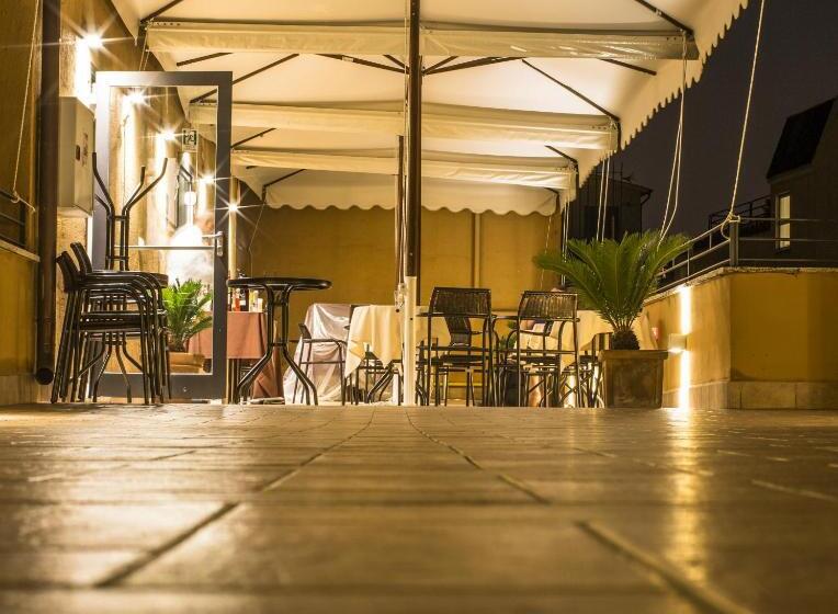 Fotos del hotel Monte Cenci:  33