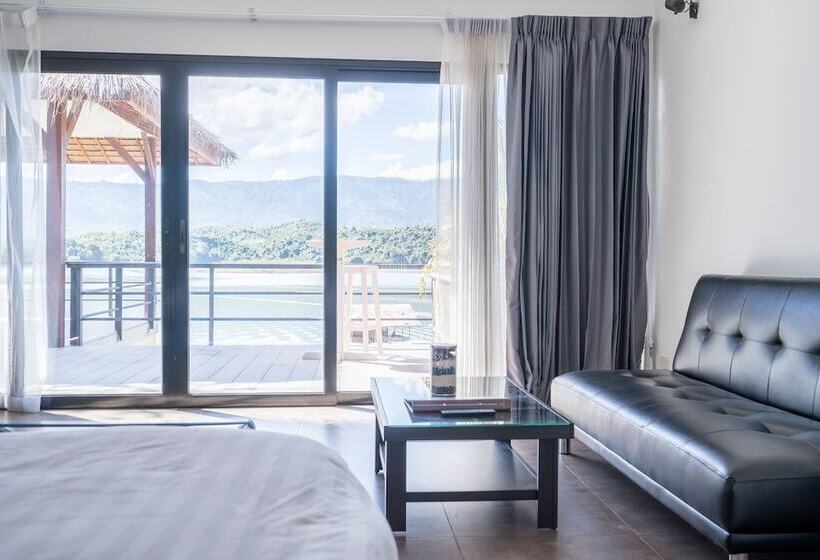 هتل The Sanctuary Nam Ngum Beach Resort