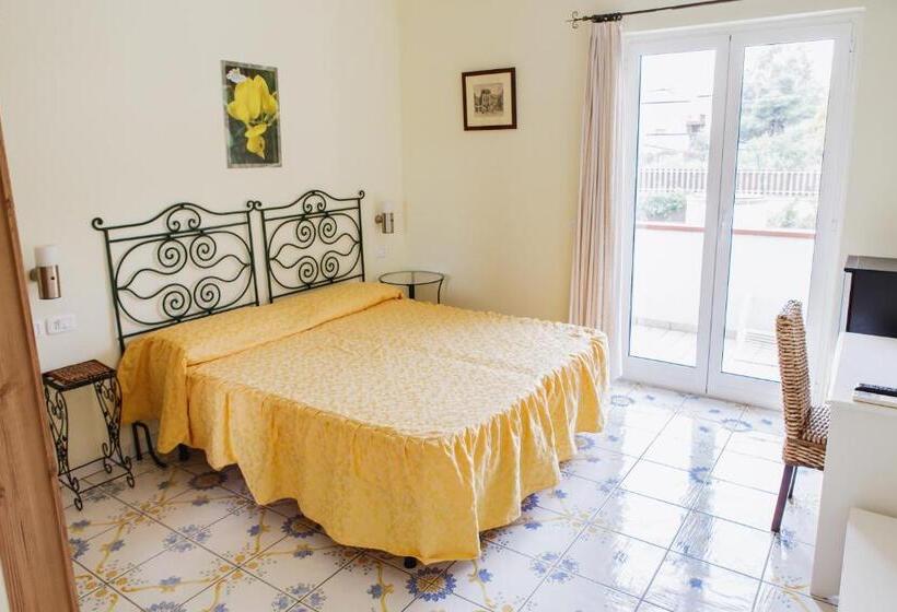 فندق Villa Maredona