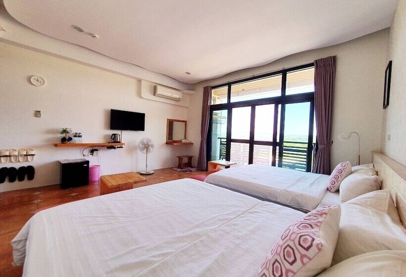 هتل Warm & Cozy Inn