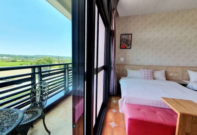 هتل Warm & Cozy Inn
