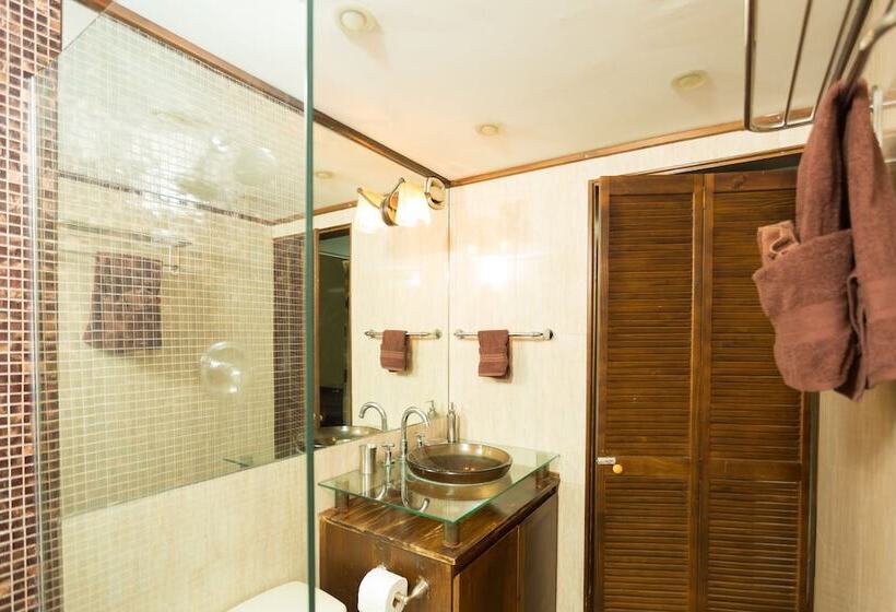 New Kingston Guest Apartments At Abbey