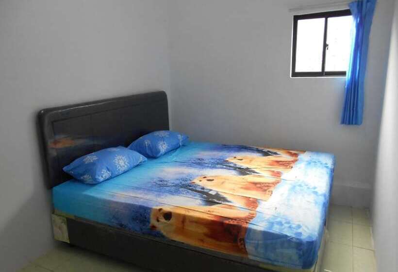 פנסיון Amelia 2 Guest House