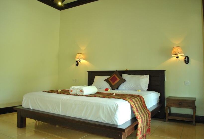 Пансион Kuda Laut Bungalows & Diving