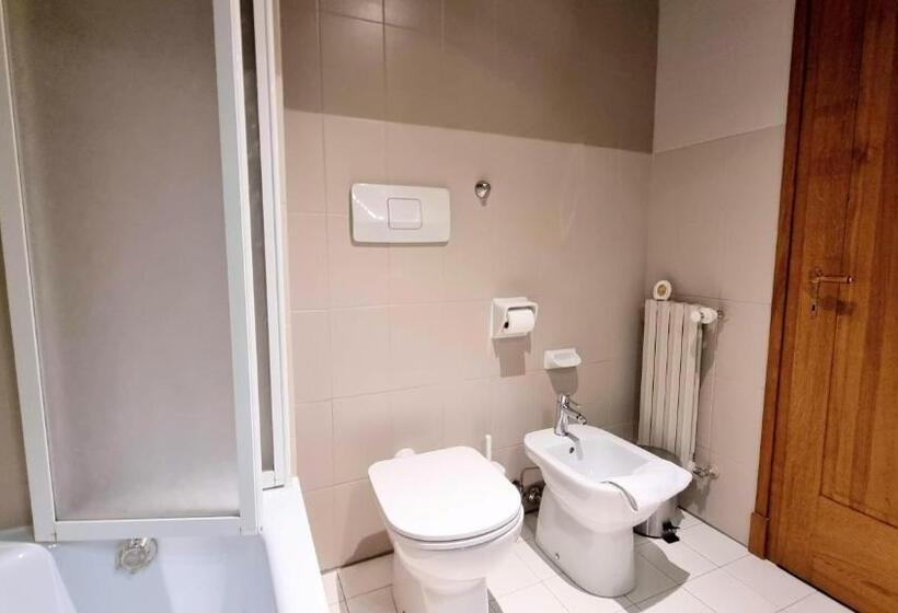 پانسیون Locanda Al Volo Tommaseo