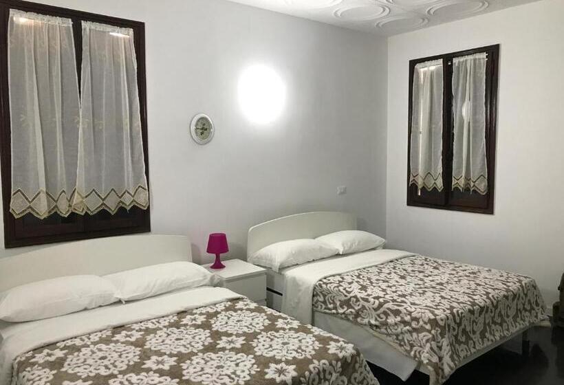 پانسیون Vacation Venice Rooms