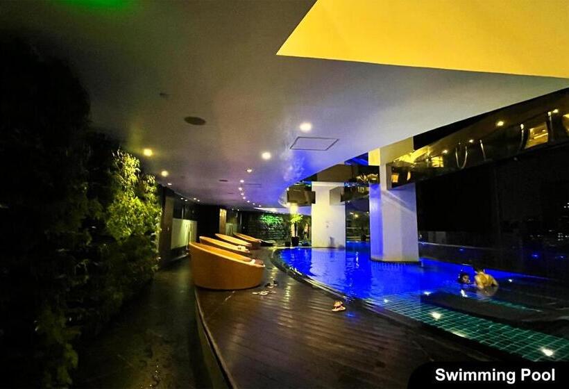 Siglo Suites @ The Gramercy Residences