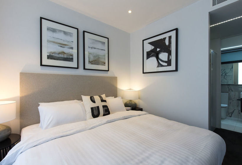 Apartment East Central