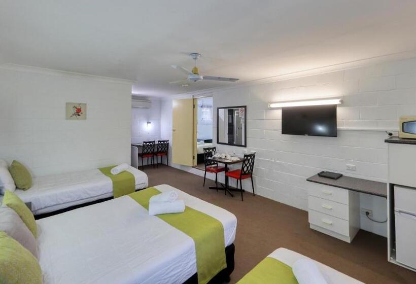 Azalea Motel