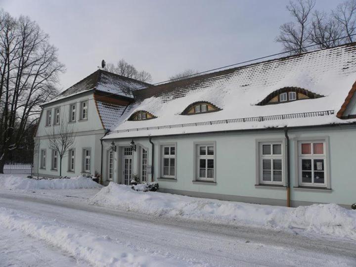 צימר Internat Schloss Spiegelberg