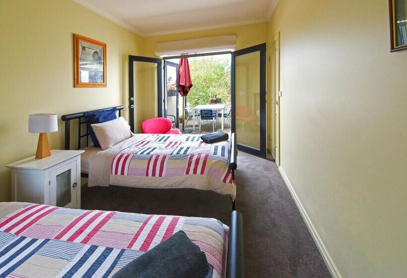 ベッドアンドブレックファースト Port Boutique Accommodation