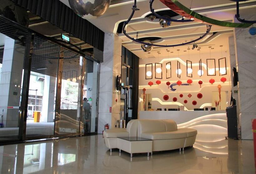 Fotos del hotel Moving Star:  6