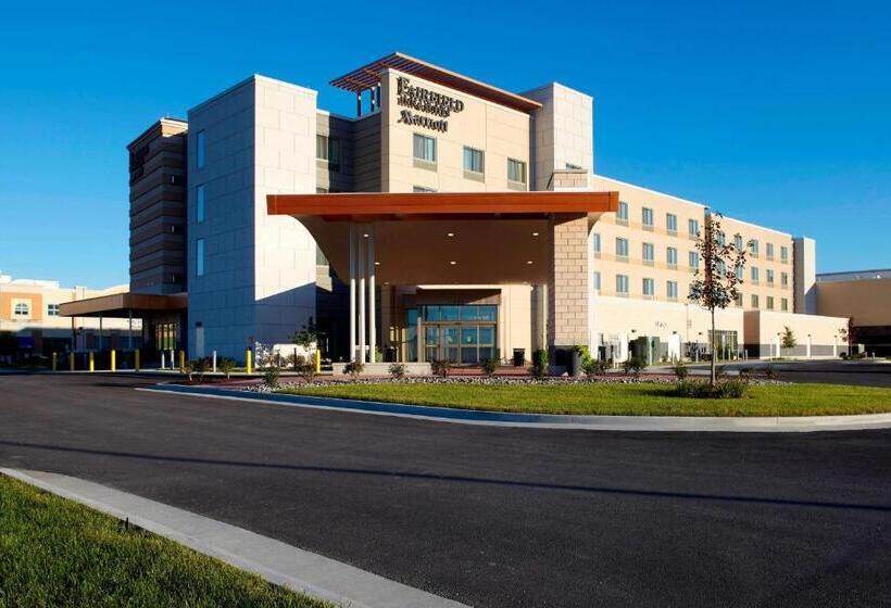 ホテル Fairfield By Marriott Inn & Suites Wheeling At The Highlands