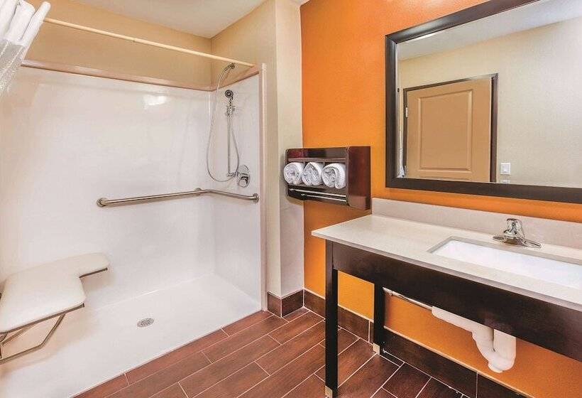 בית מלון כפרי La Quinta By Wyndham Cotulla