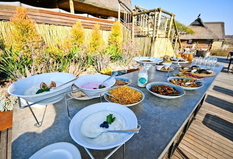 בית מלון כפרי Nambiti Hills Private Game Lodge