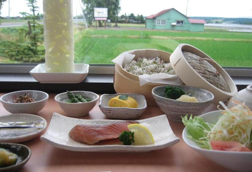 Petit Hotel Blanc Fleur