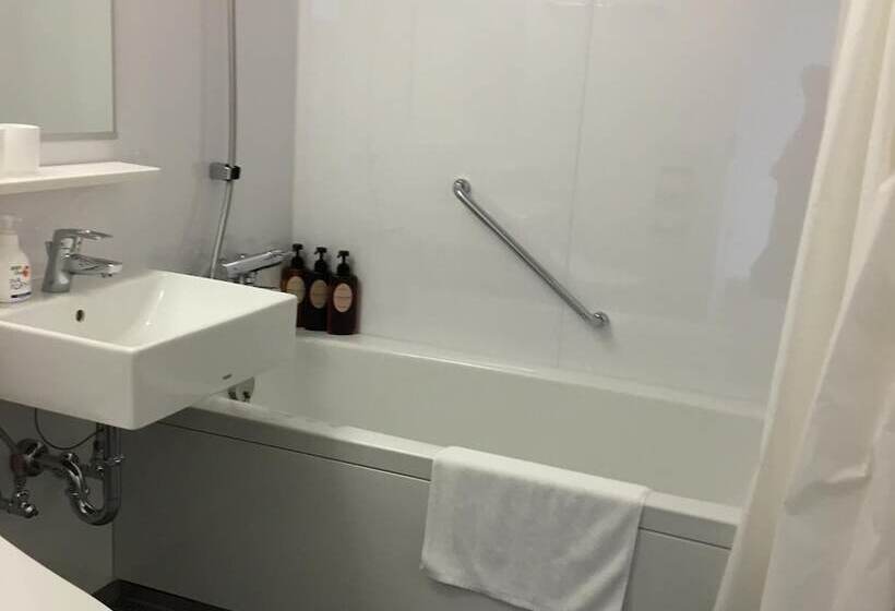 Petit Hotel Blanc Fleur