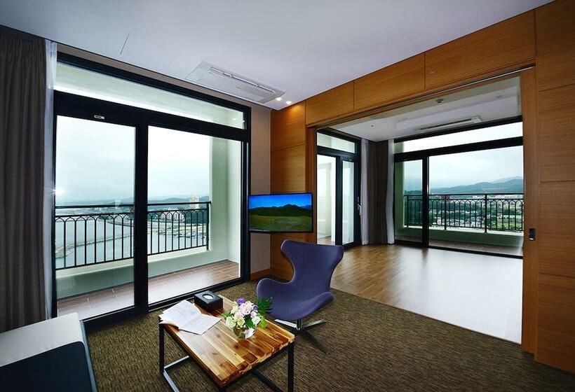Fotos del hotel Ramada By Wyndham Gangwon Sokcho:  36