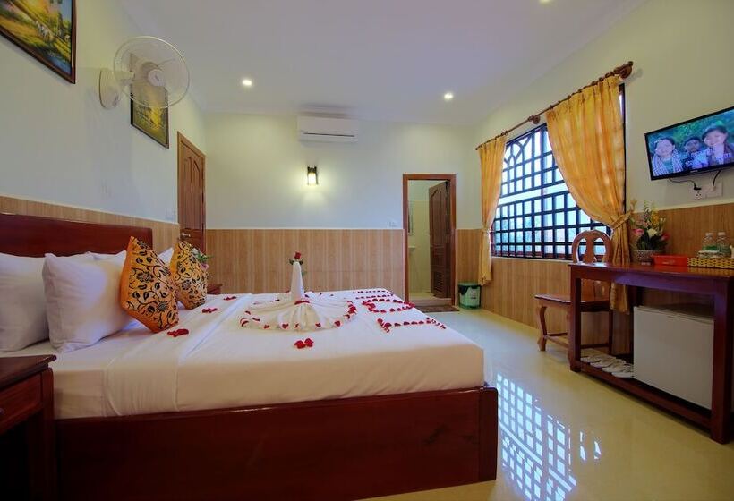 هتل Serkirin Mary Angkor Villa