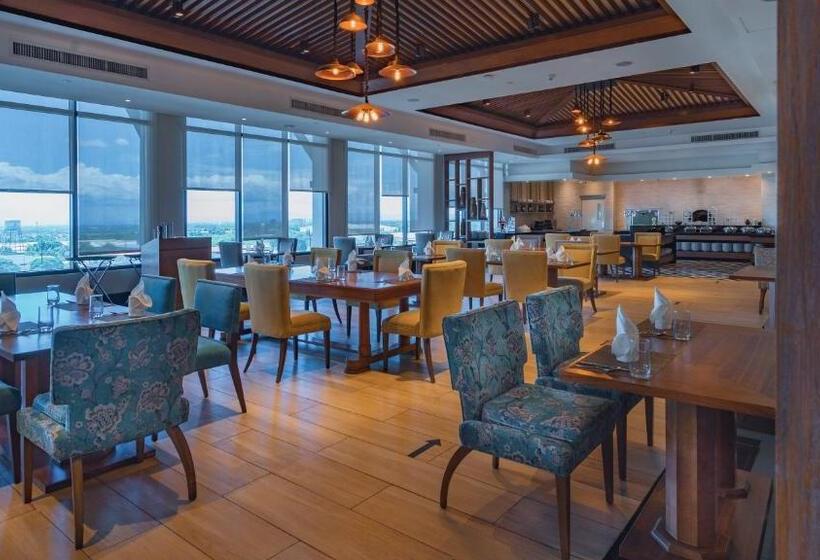 فندق The Bayleaf Cavite