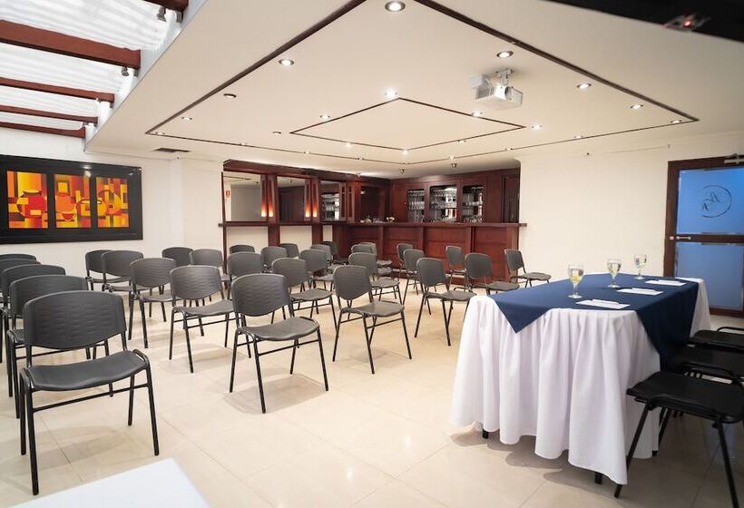 هتل Virrey Central