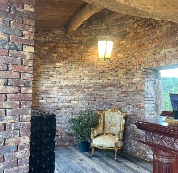 پانسیون Domaine De Piscia
