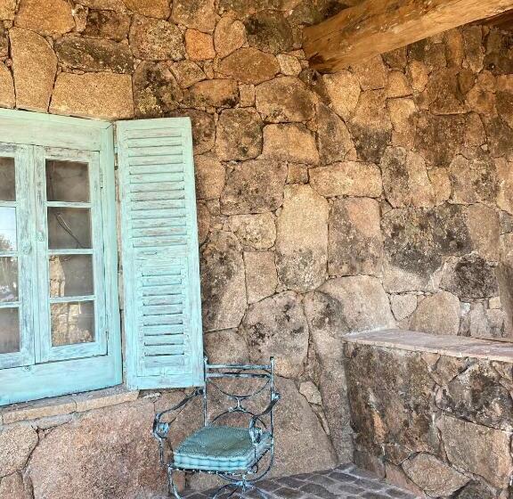 پانسیون Domaine De Piscia