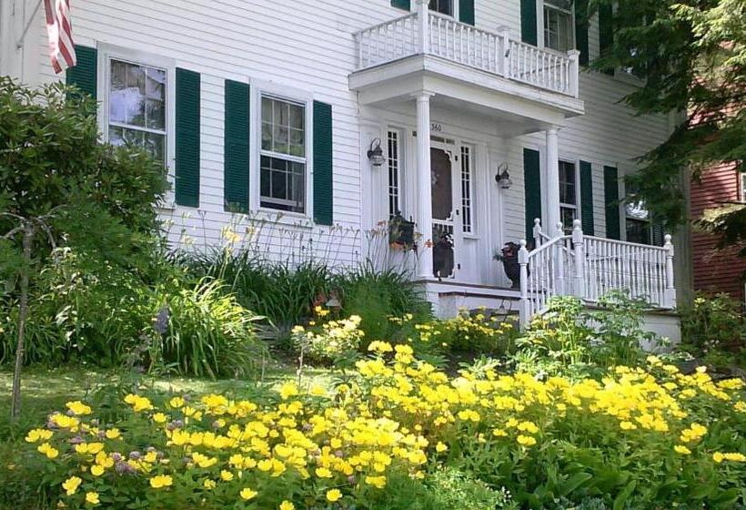 Pryor House B&b