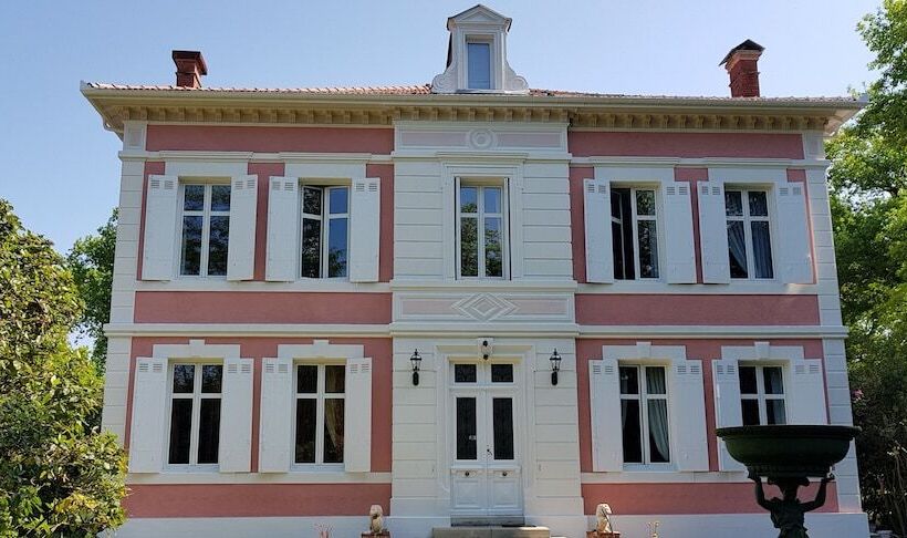 민박 Manoir De Tireveste